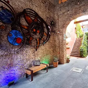  Hotel El Descanso Barrio Del Artista Mexico