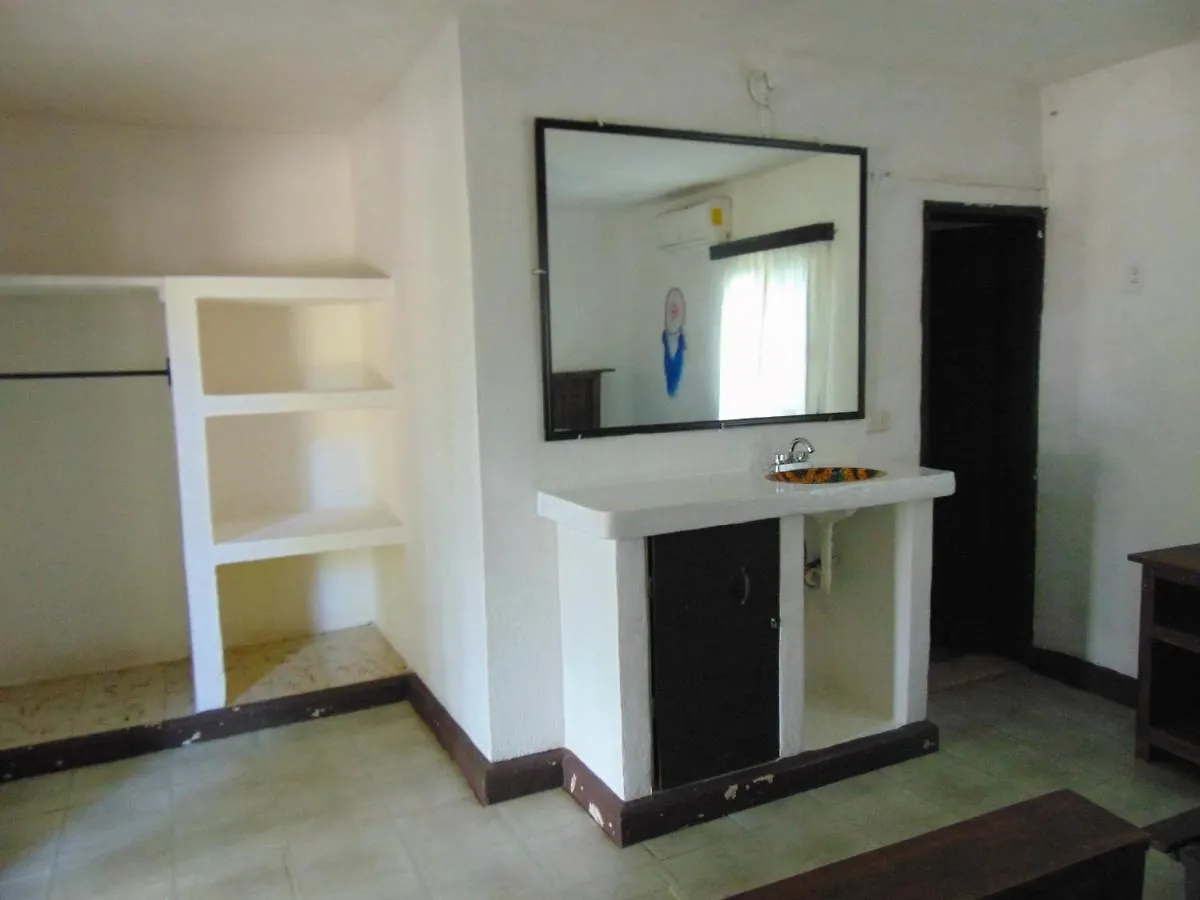 Bed and breakfast Crucero Tulum Couette-café