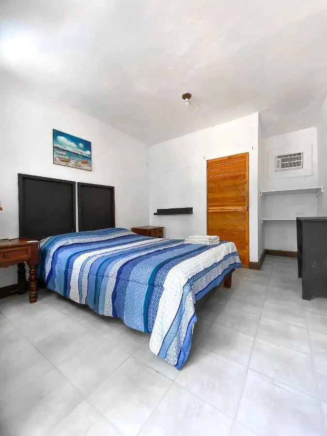 Bed and breakfast Crucero Tulum 0*,