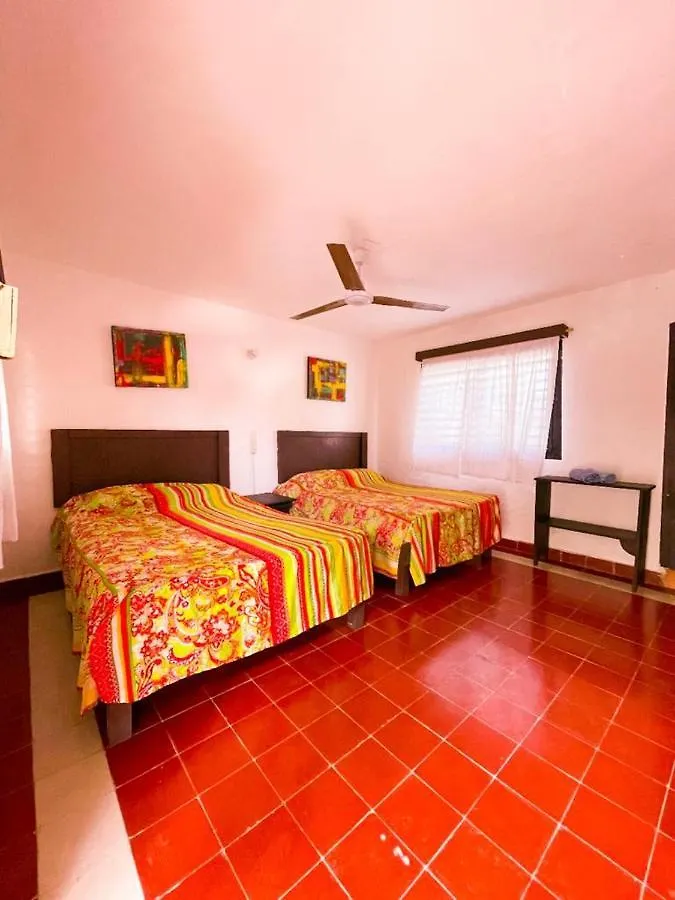 Crucero Tulum Bed and Breakfast