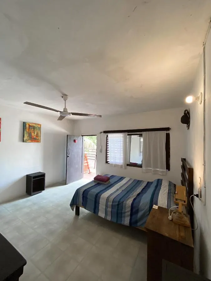 Crucero Tulum Bed and Breakfast Bed & Breakfast