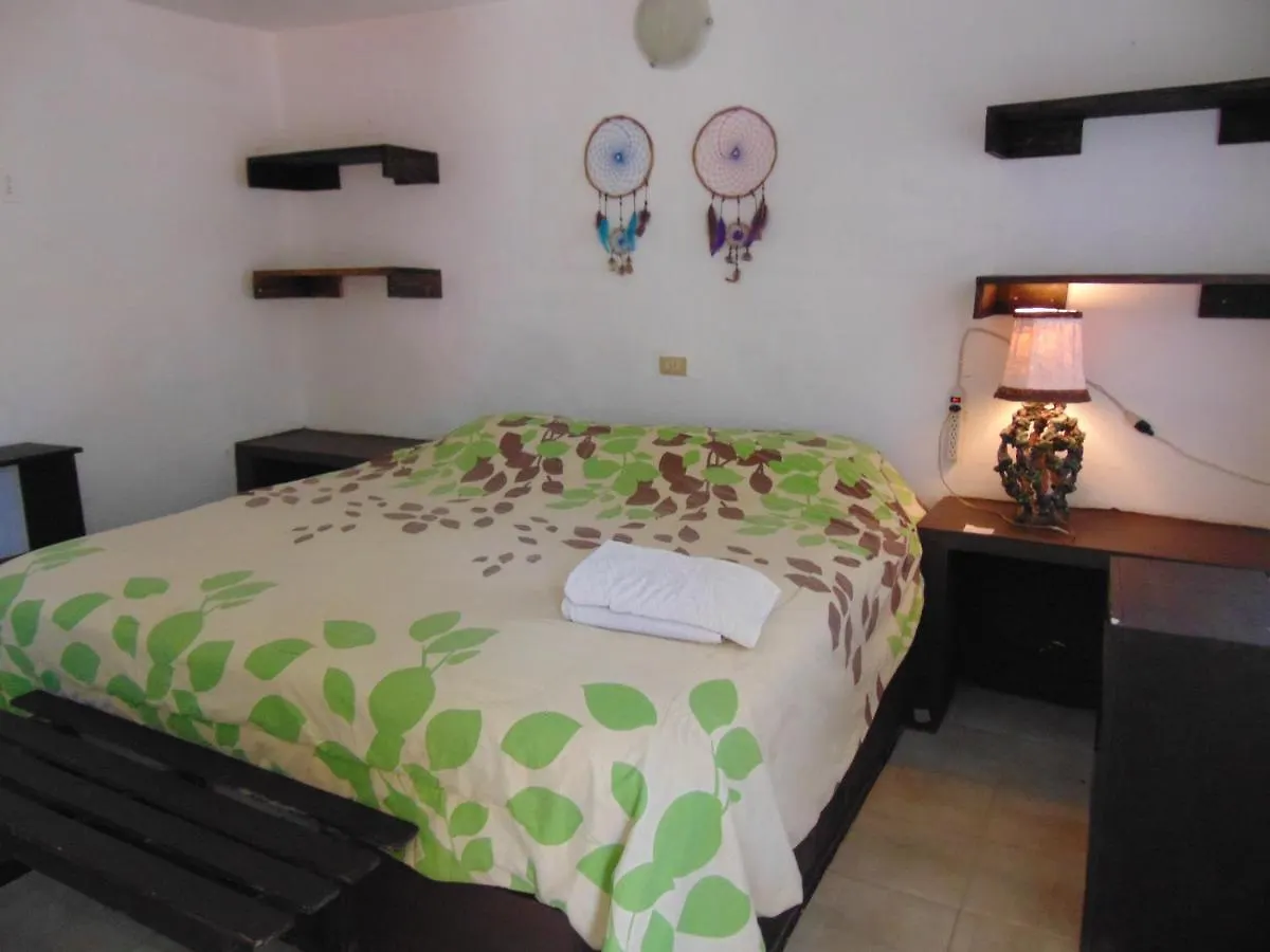 Crucero Tulum Bed and Breakfast Bed & Breakfast
