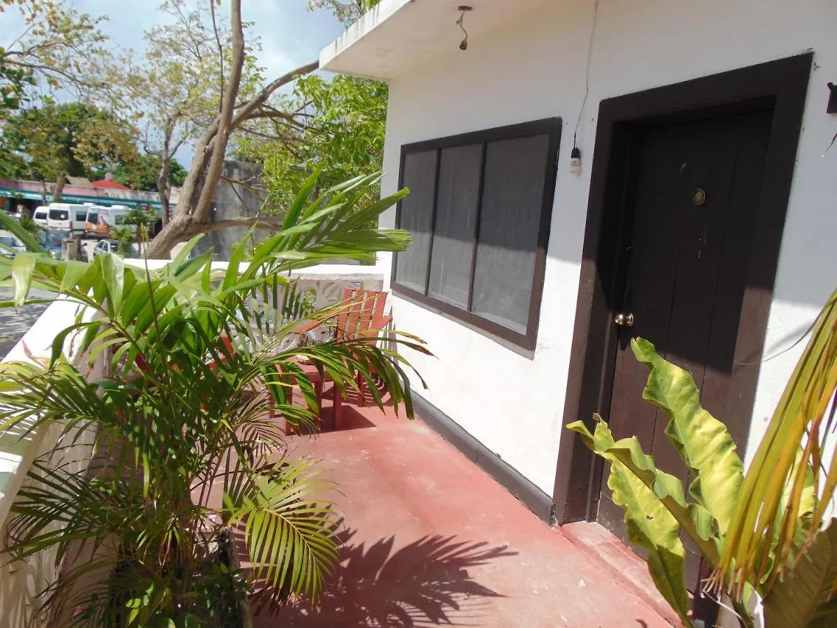 Bed & Breakfast Crucero Tulum Bed and Breakfast